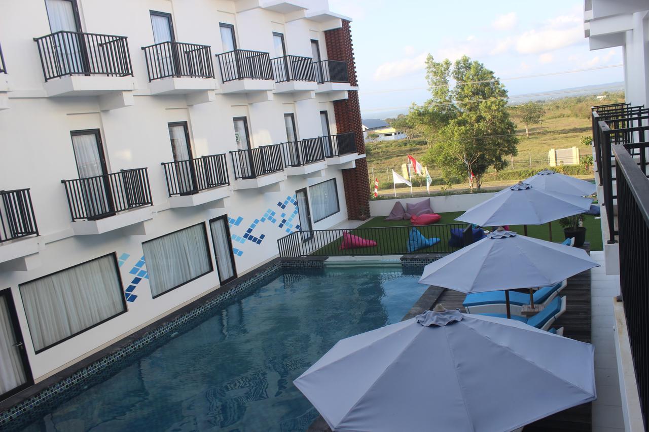 D'Max Hotel & Convention Lombok Praya Εξωτερικό φωτογραφία